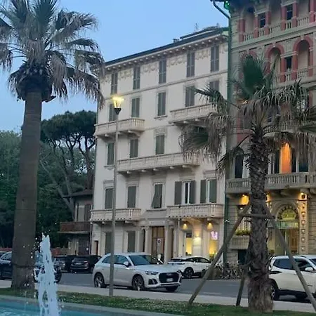 Lucevanlestelle - Full Comfort Quiet By The Promenade Apartment *