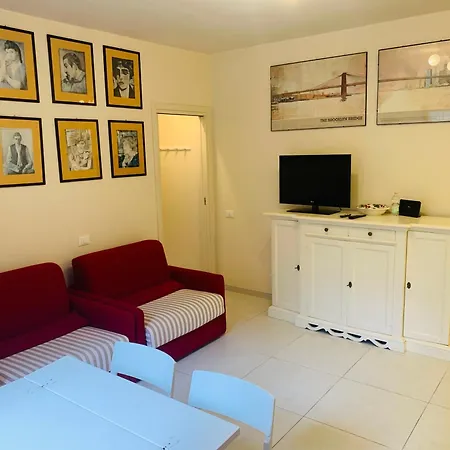 Lägenhet Lucevanlestelle - Full Comfort Quiet By The Promenade Viareggio