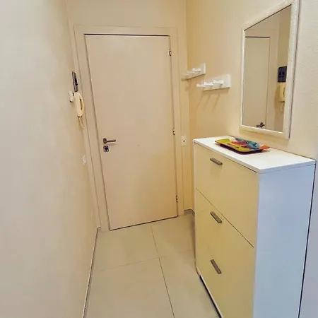 Lucevanlestelle - Full Comfort Quiet By The Promenade * Viareggio
