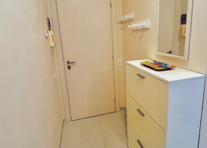 Lucevanlestelle - Full Comfort Quiet By The Promenade * Viareggio